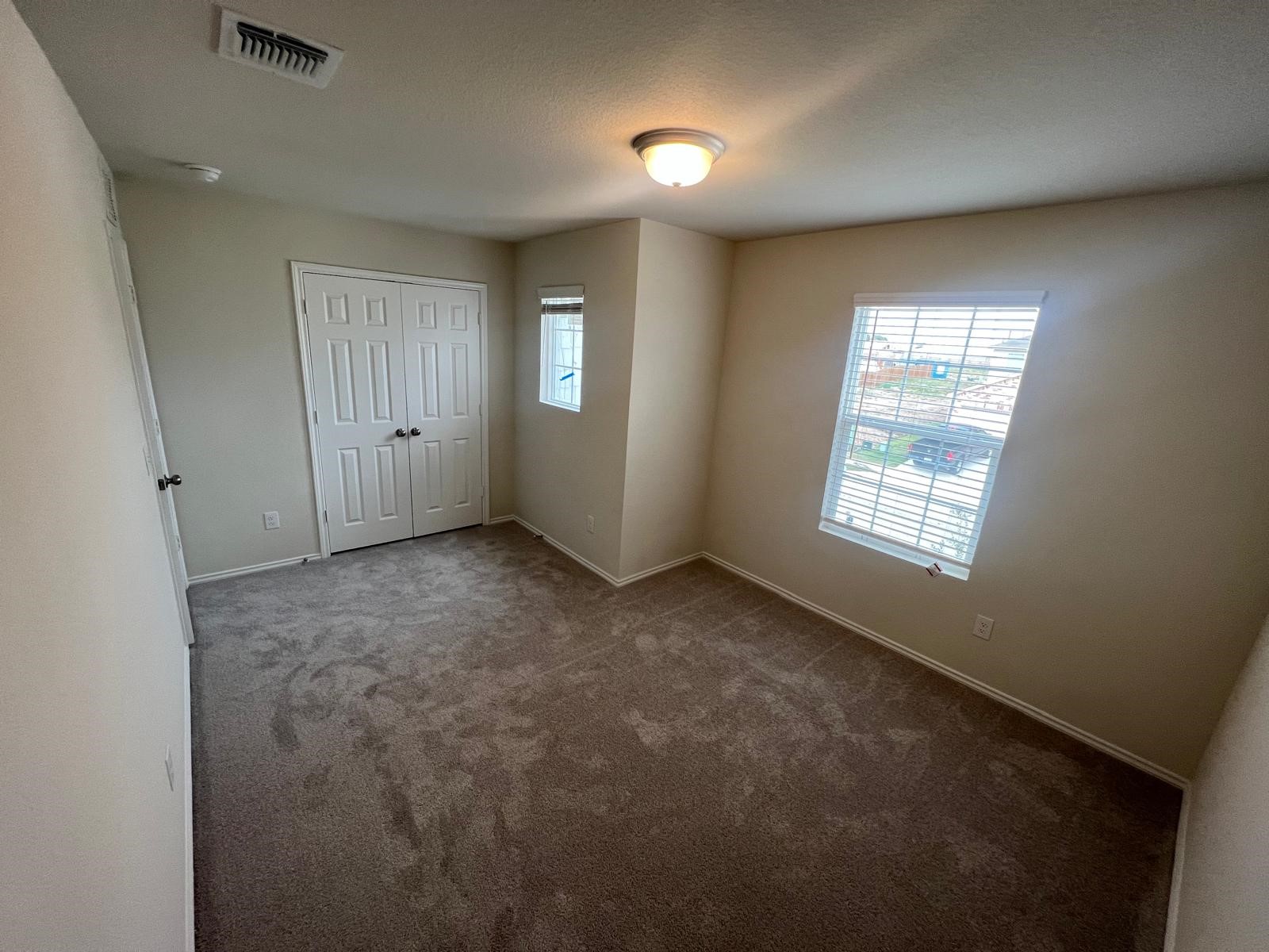 1045 Knightly Lane Haslet TX 76052