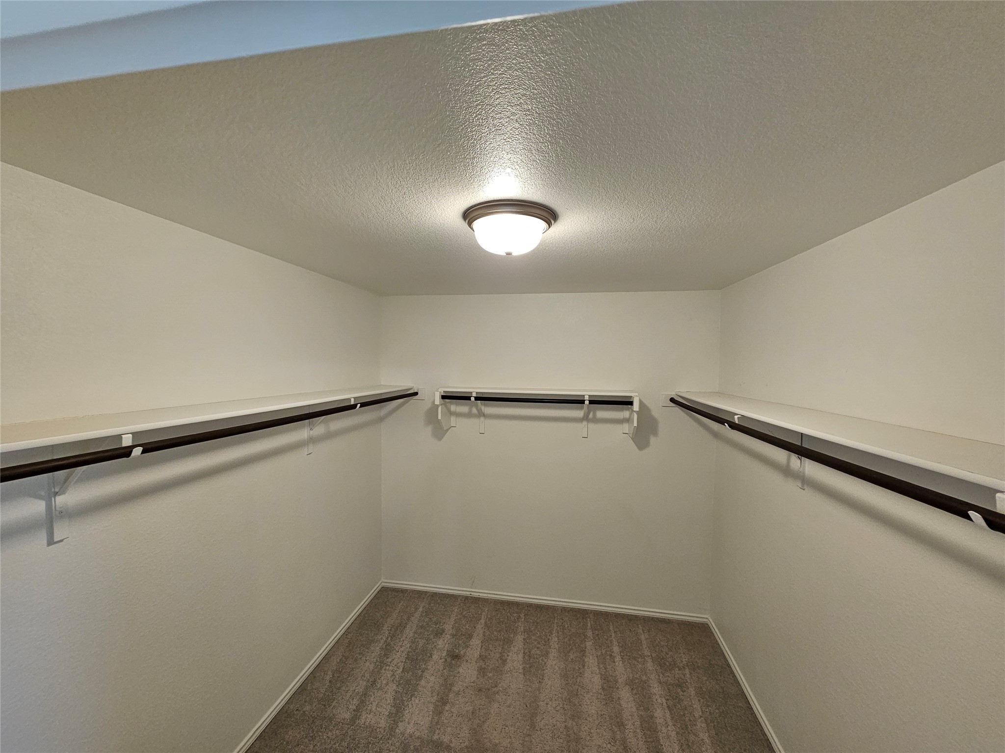 1045 Knightly Lane Haslet TX 76052