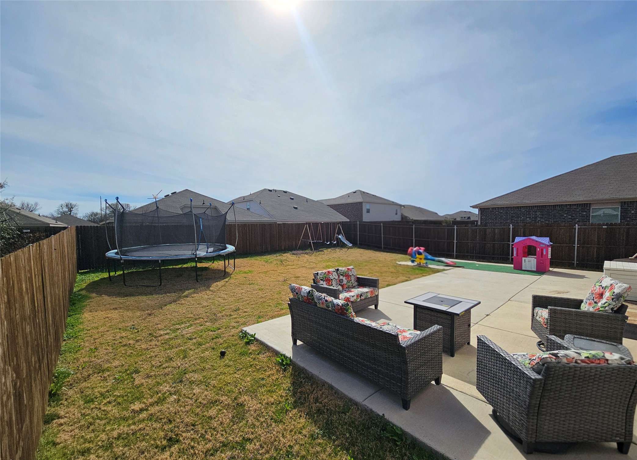 1045 Knightly Lane Haslet TX 76052