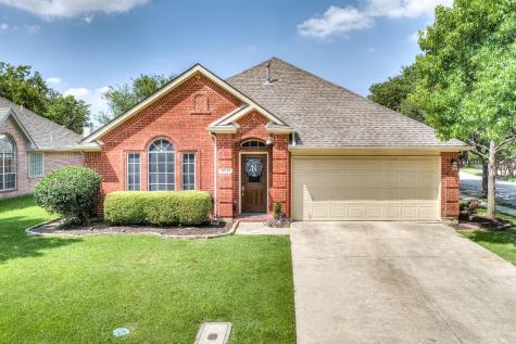 10121 Norman Court Irving TX 75063