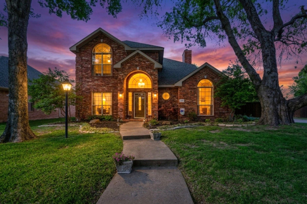 119 San Mateo Court Allen TX 75013