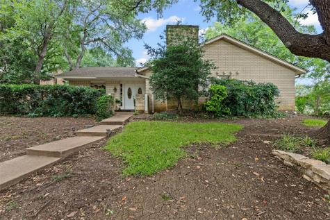 3221 Salinas Court Irving TX 75062