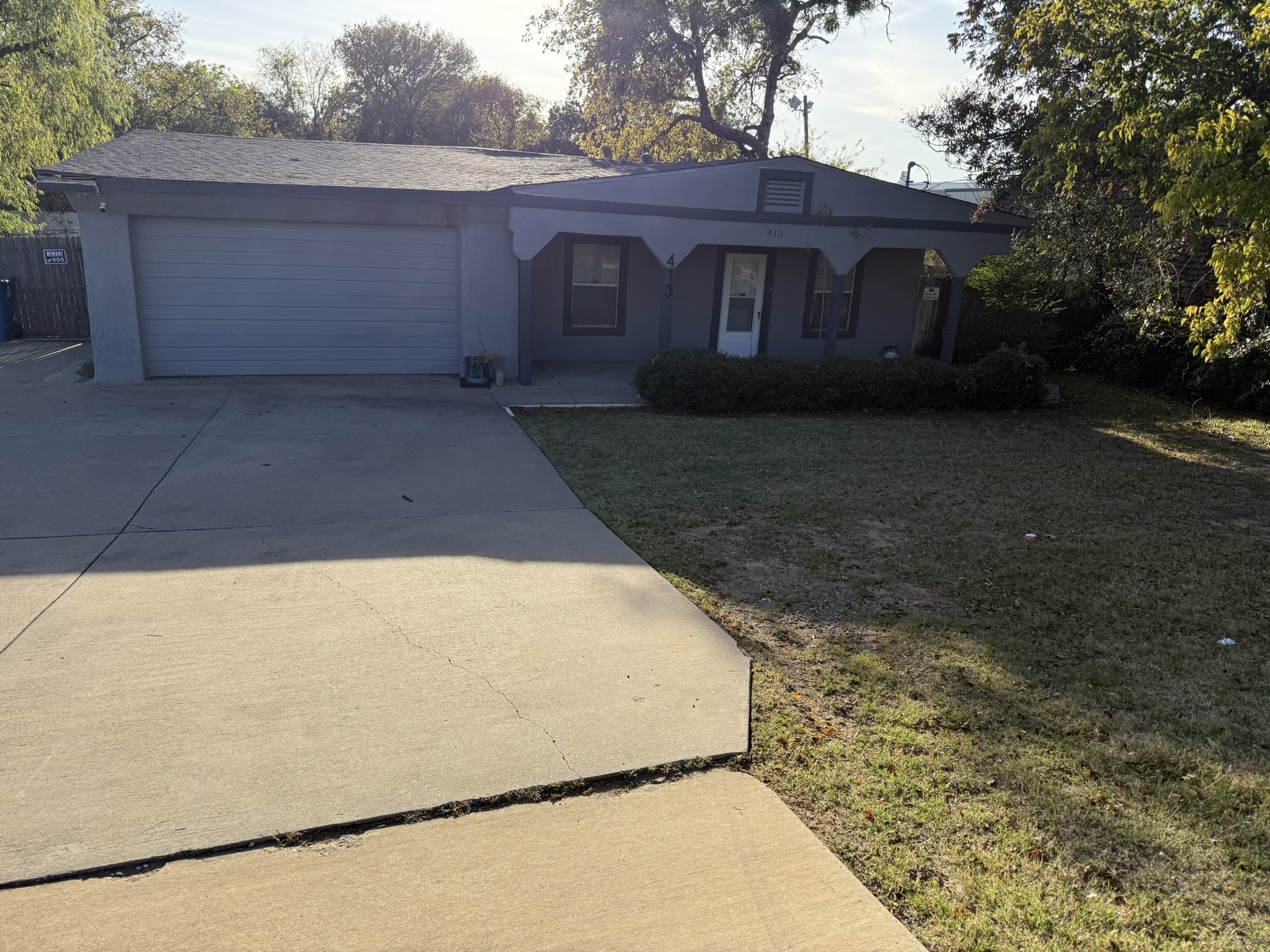 413 W Kennedale Parkway Kennedale TX 76060
