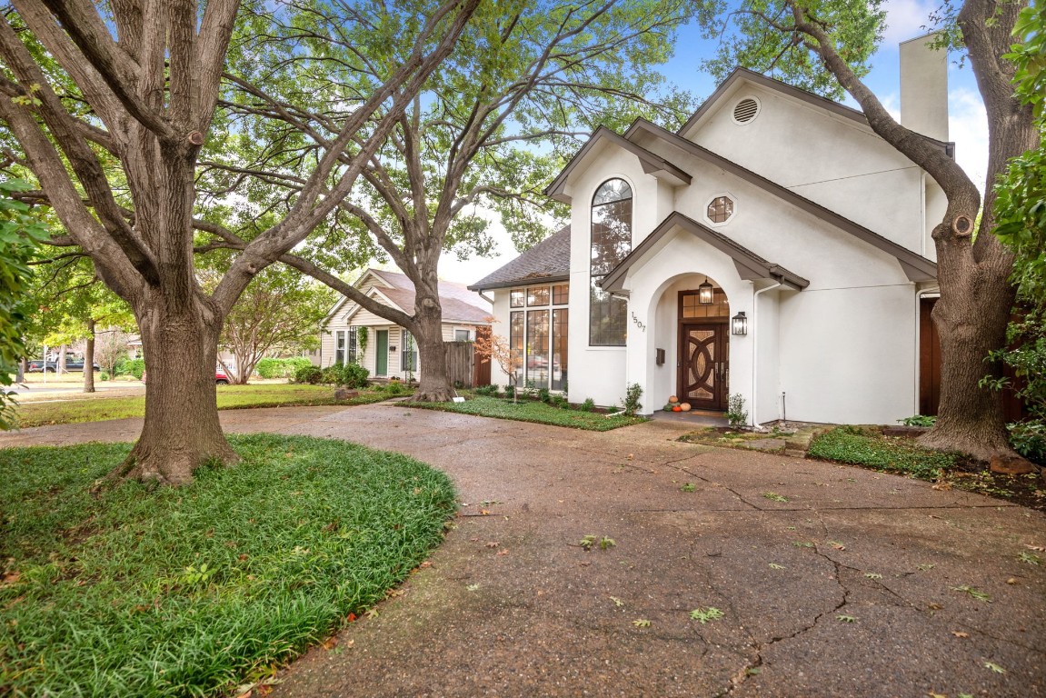 1507 Abrams Road Dallas TX 75214