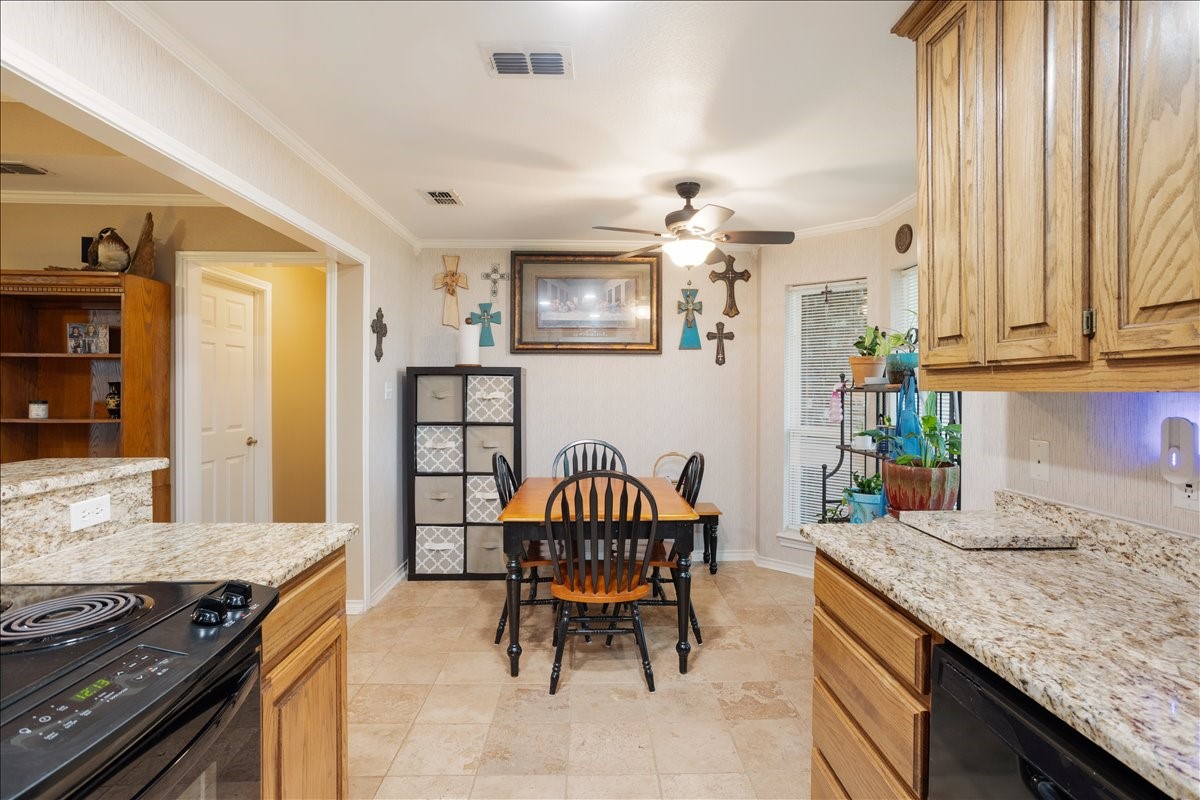 105 Mulberry Drive Trenton TX 75490
