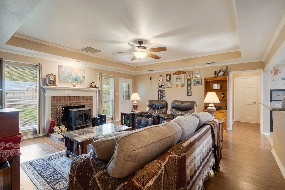 105 Mulberry Drive Trenton TX 75490