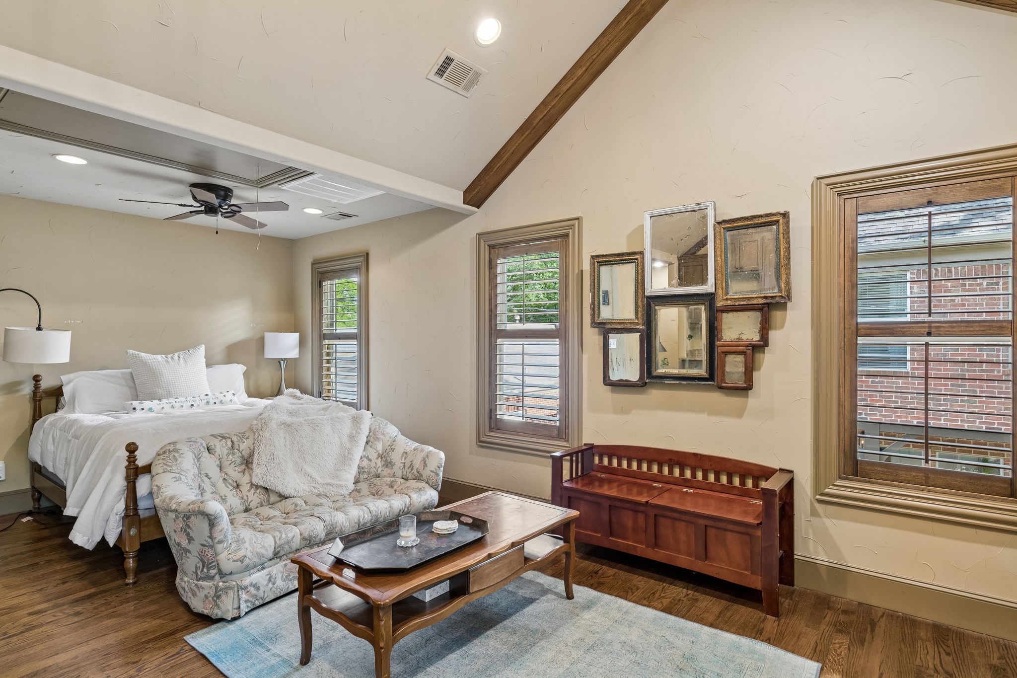 5831 Morningside Avenue Dallas TX 75206