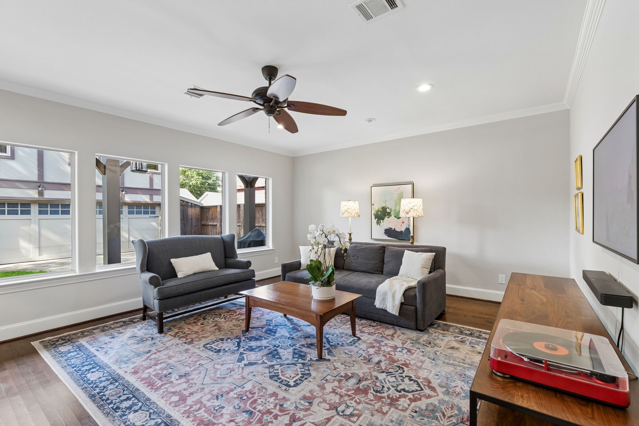 5831 Morningside Avenue Dallas TX 75206