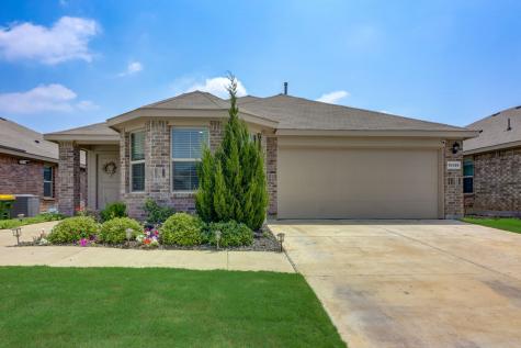 10389 Fort Elliott Trail Crowley TX 76036