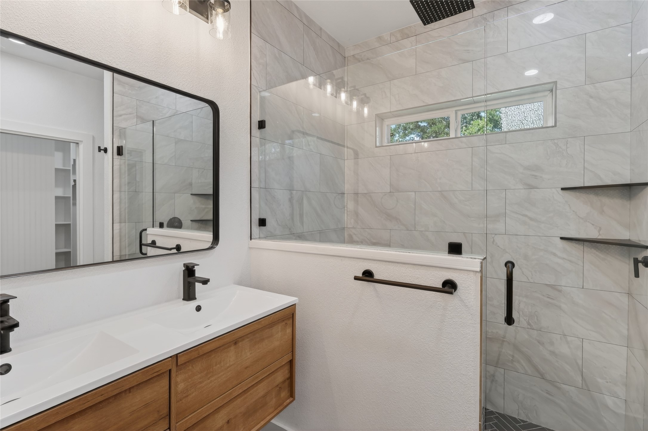 6131 Inca Drive Enchanted Oaks TX 75156