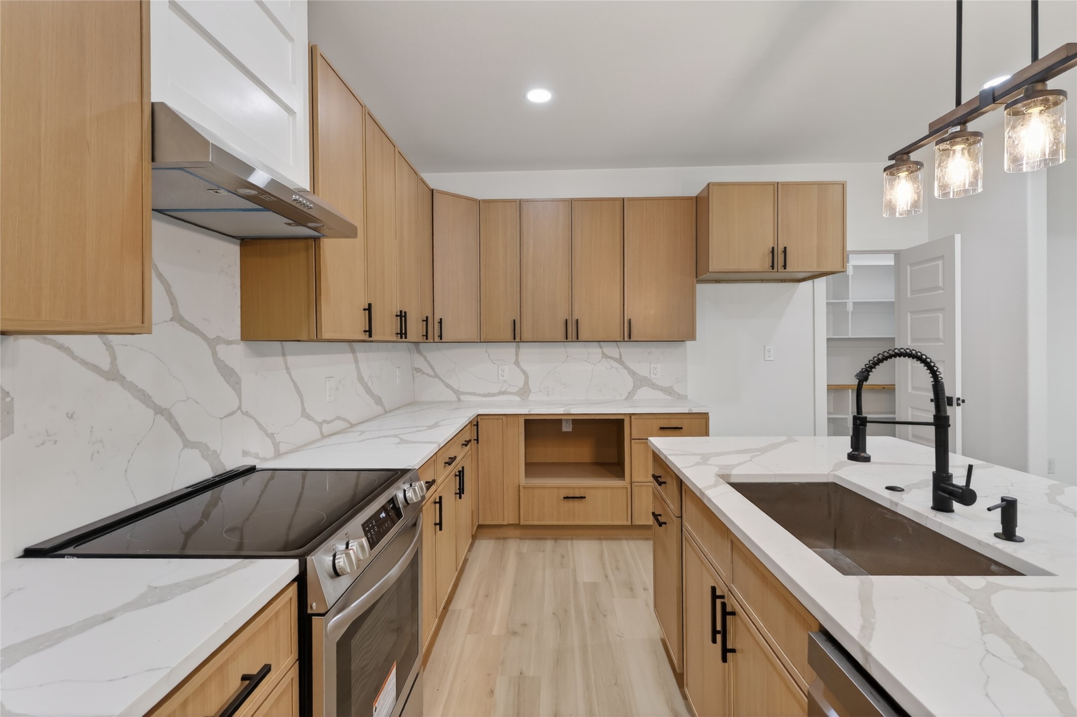 6131 Inca Drive Enchanted Oaks TX 75156