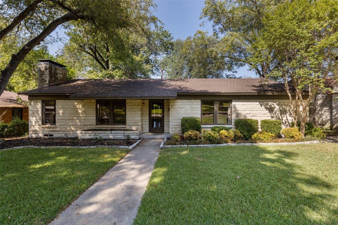 939 W Greenbriar Lane Dallas TX 75208