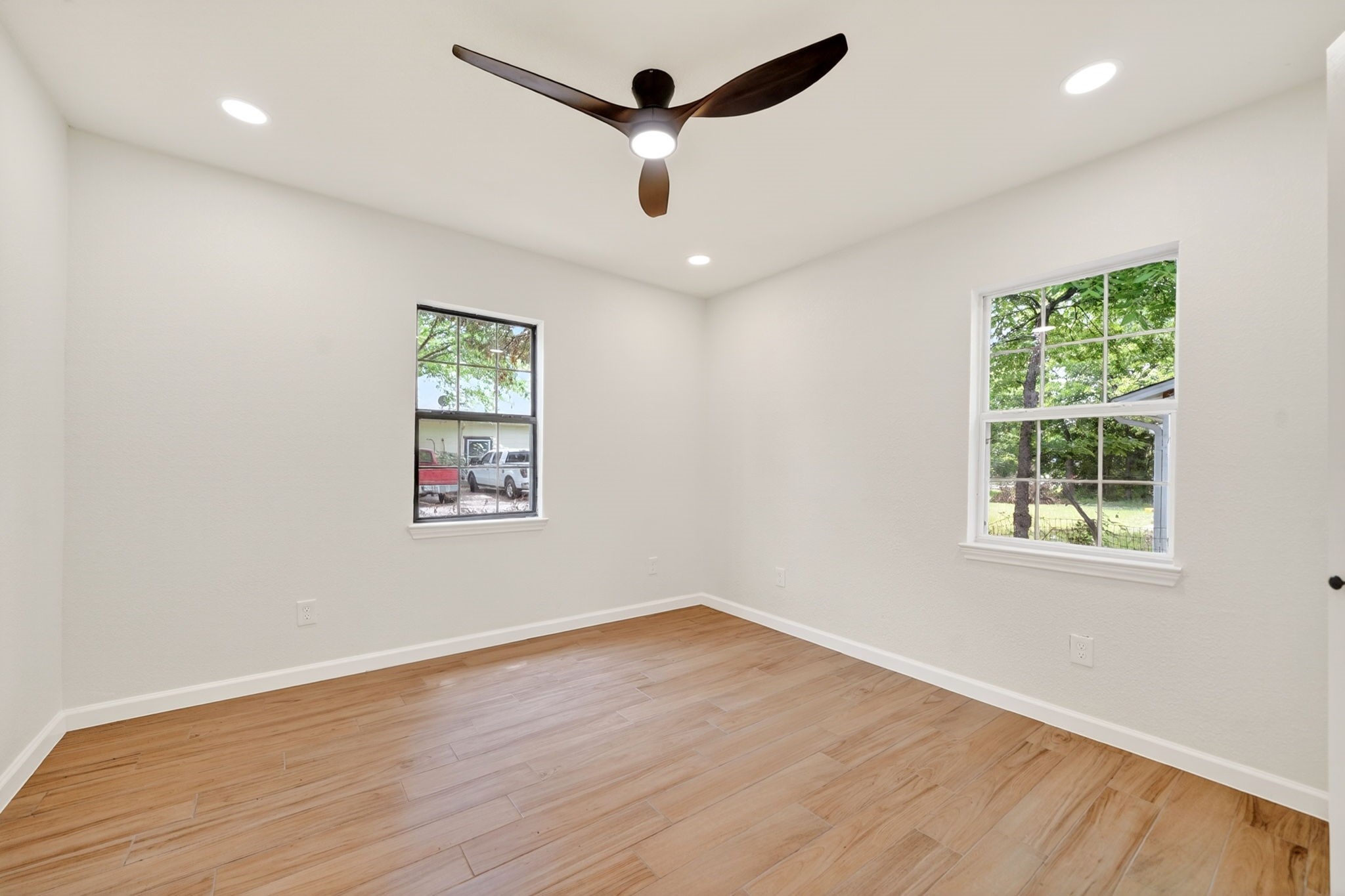 506 S Dallas Street Kaufman TX 75142