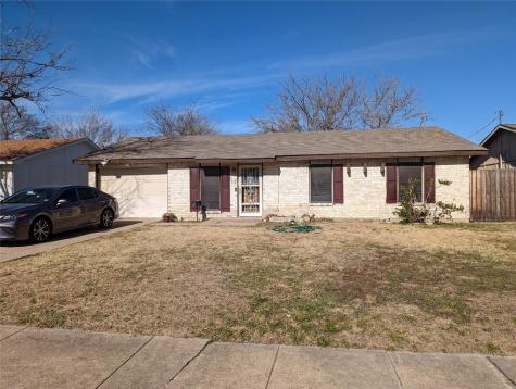 322 Oak Ridge Place Grand Prairie TX 75052
