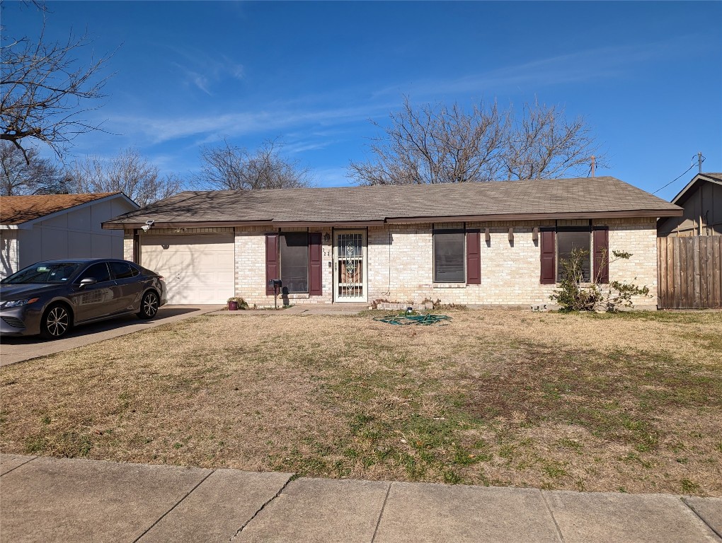 322 Oak Ridge Place Grand Prairie TX 75052