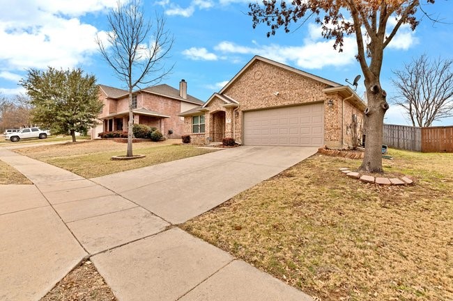 113 Ellicott Drive Roanoke TX 76262