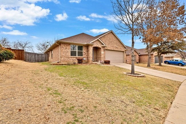 113 Ellicott Drive Roanoke TX 76262