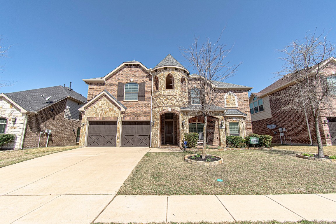 2732 Ferdinand Grand Prairie TX 75054