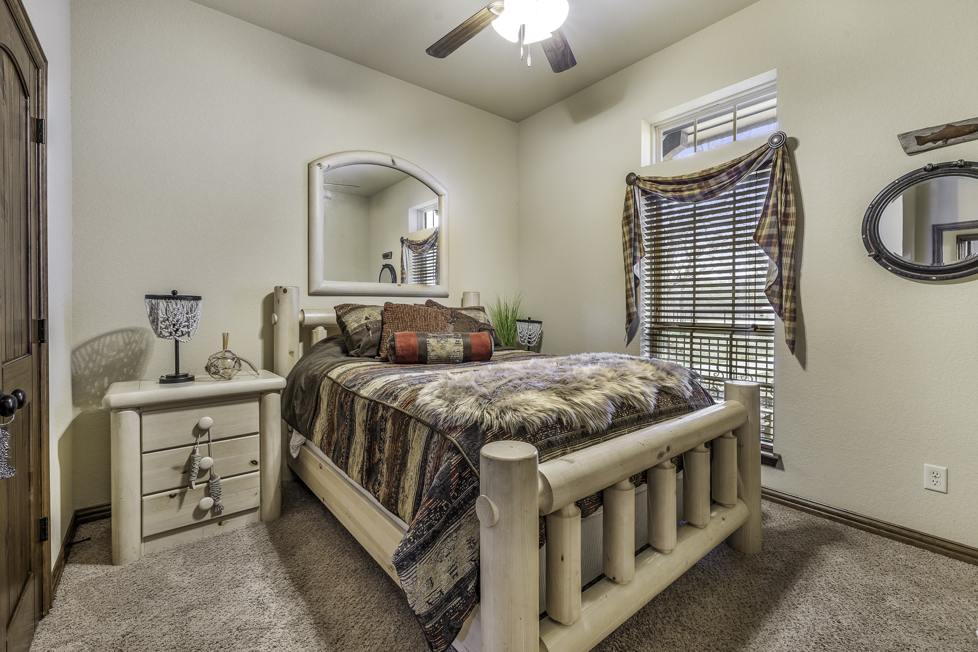 295 Lone Oak Mineral Wells TX 76067