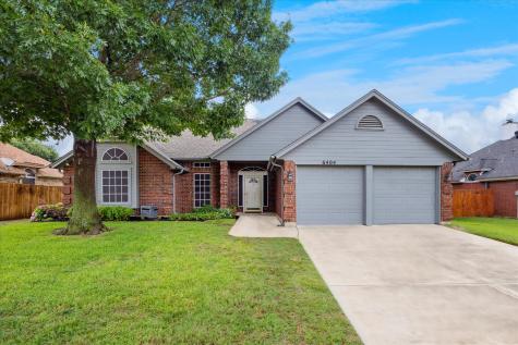 6404 Westgate Drive North Richland Hills TX 76182