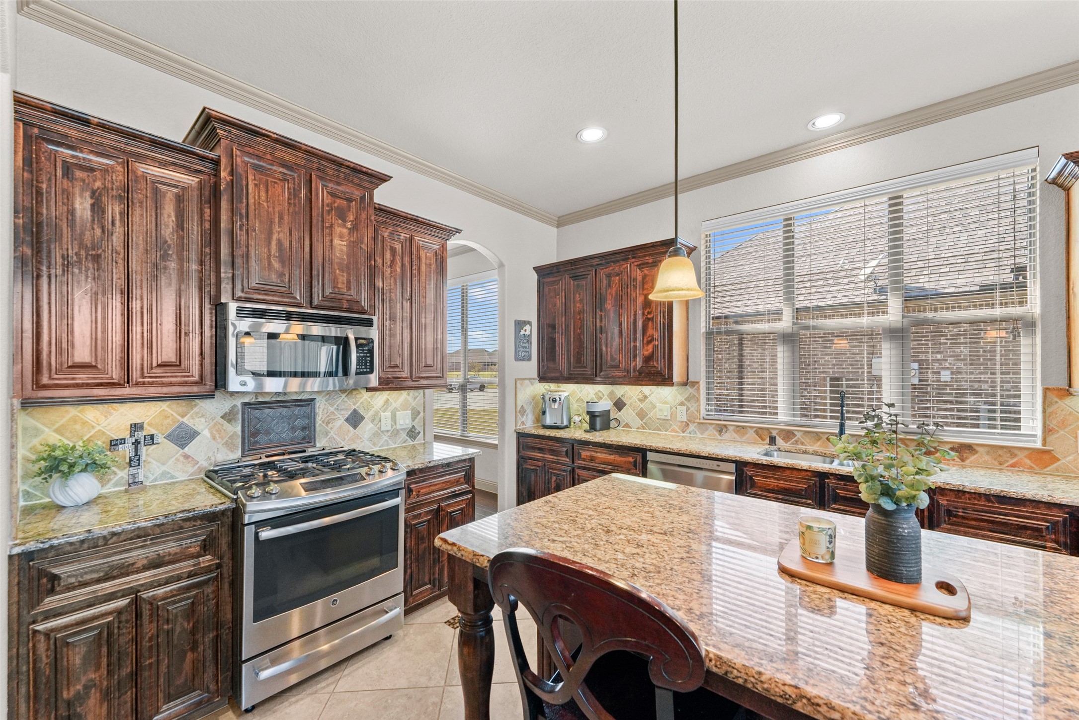 206 Charleston Lane Fate TX 75189