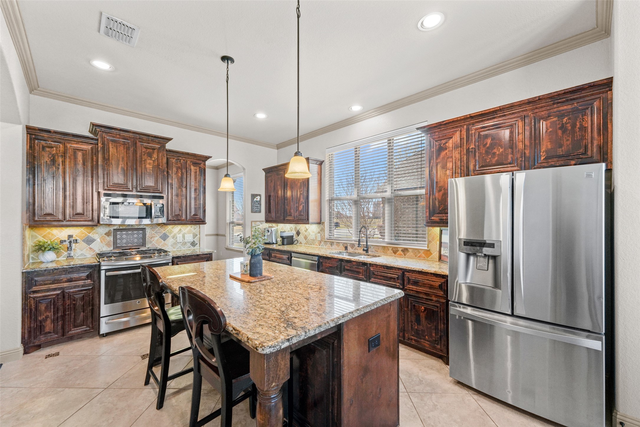 206 Charleston Lane Fate TX 75189