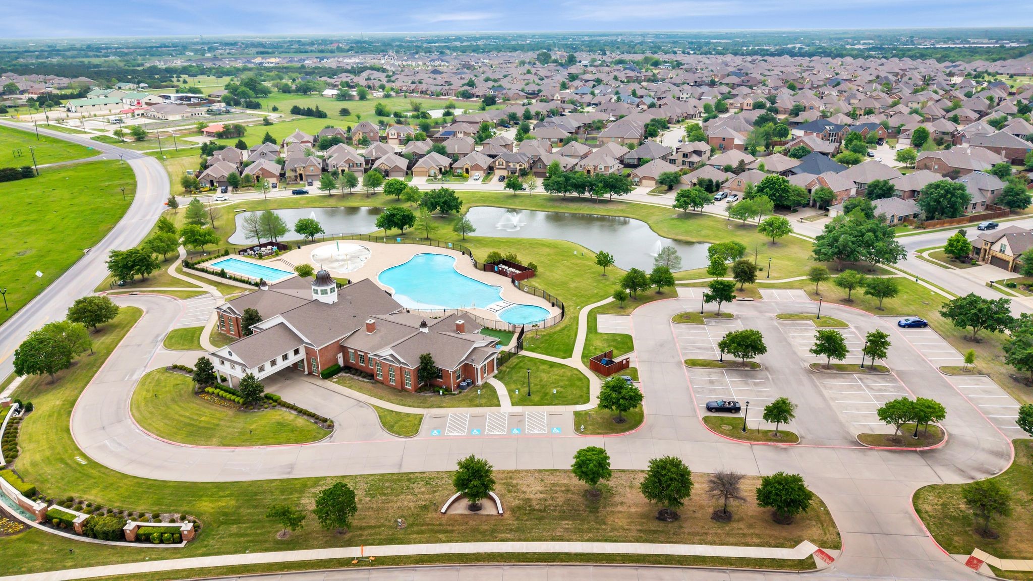 206 Charleston Lane Fate TX 75189