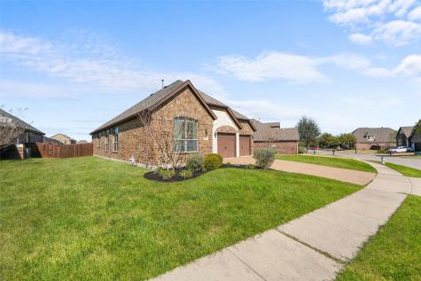 206 Charleston Lane Fate TX 75189