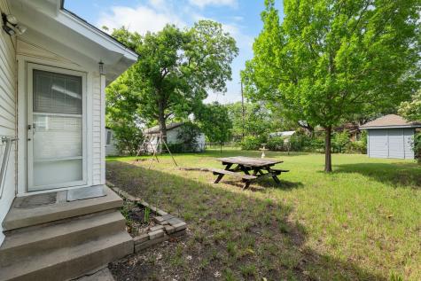 1106 N 66th Street Waco TX 76710