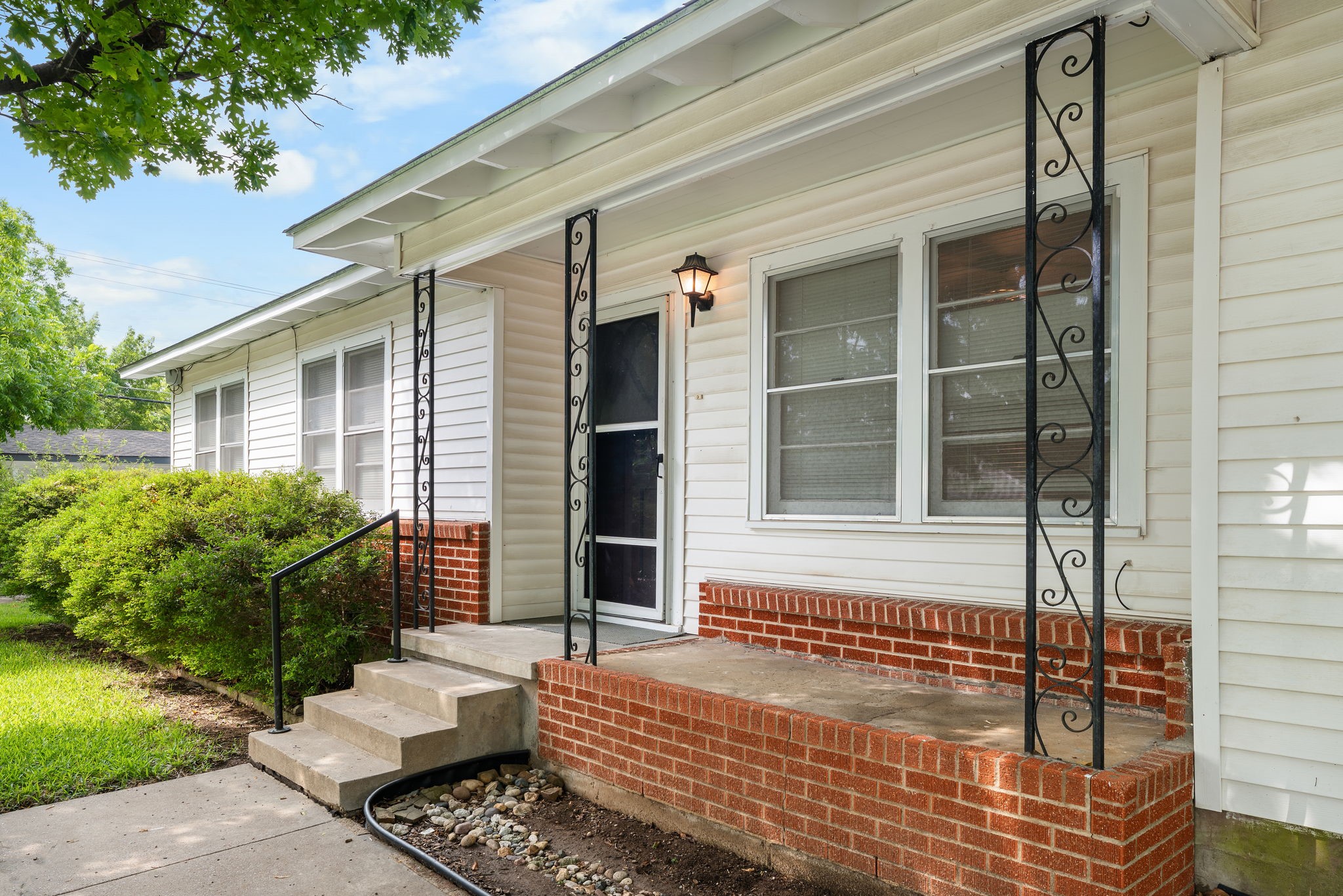 1106 N 66th Street Waco TX 76710