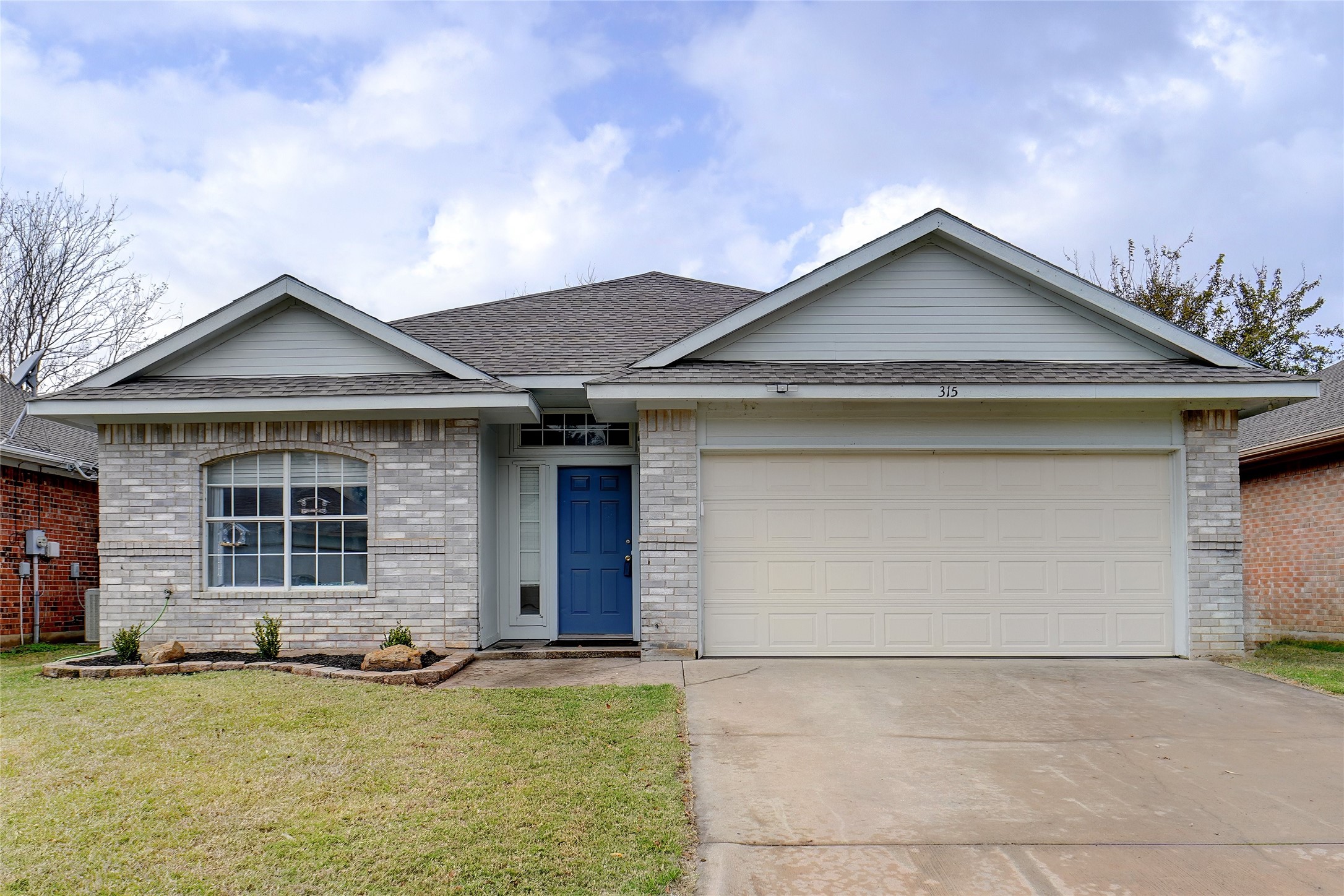 315 Texas Drive Lake Dallas TX 75065