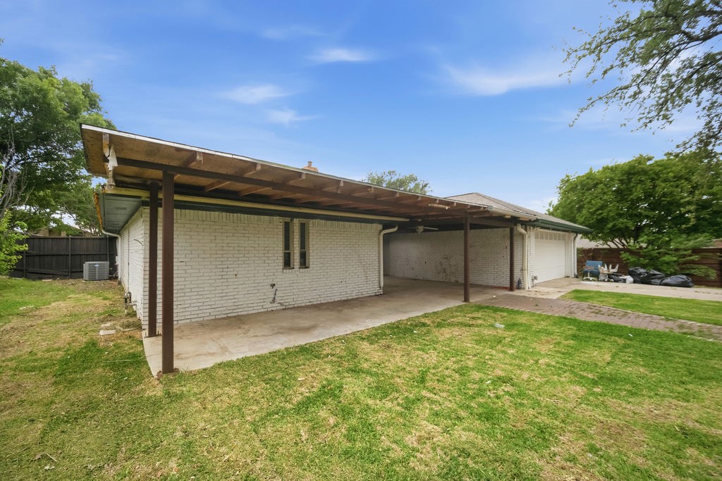 2705 Timberleaf Drive Carrollton TX 75006