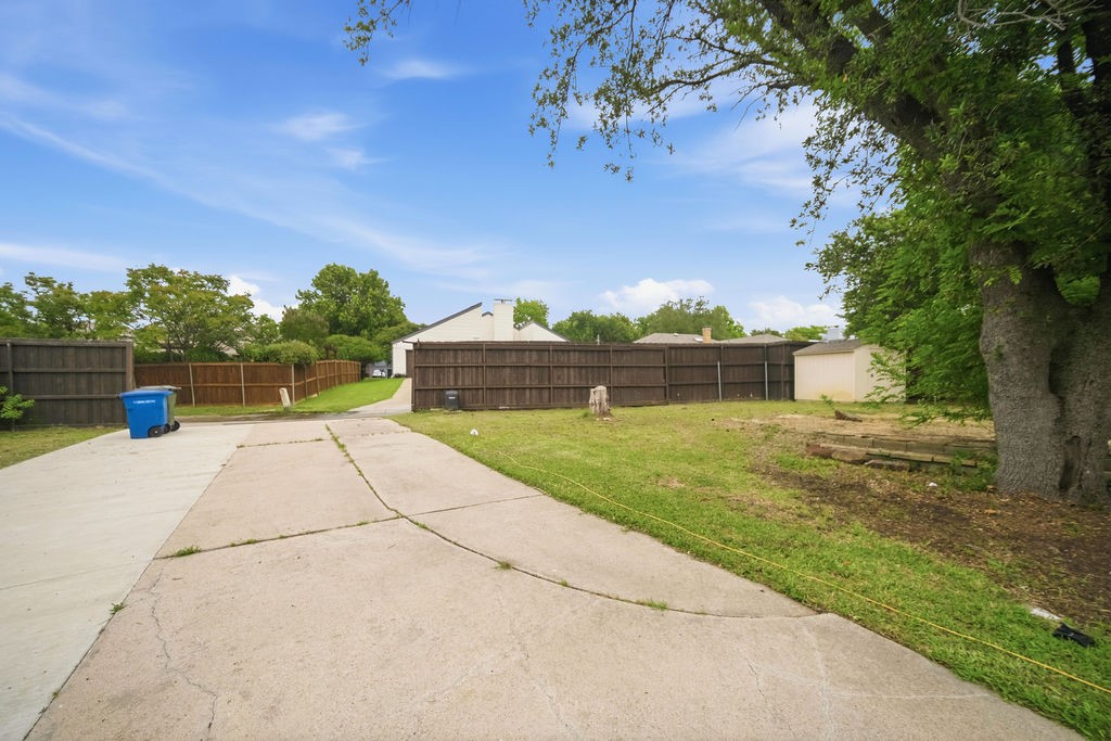 2705 Timberleaf Drive Carrollton TX 75006