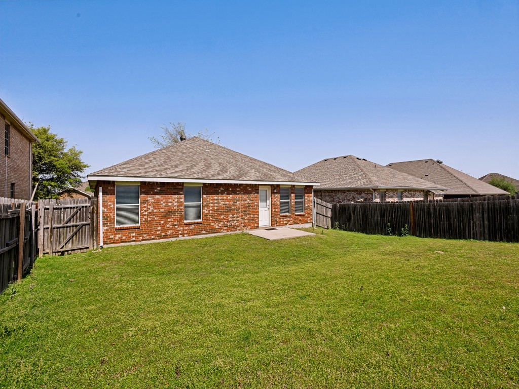 1442 Whitewater Drive Little Elm TX 75068