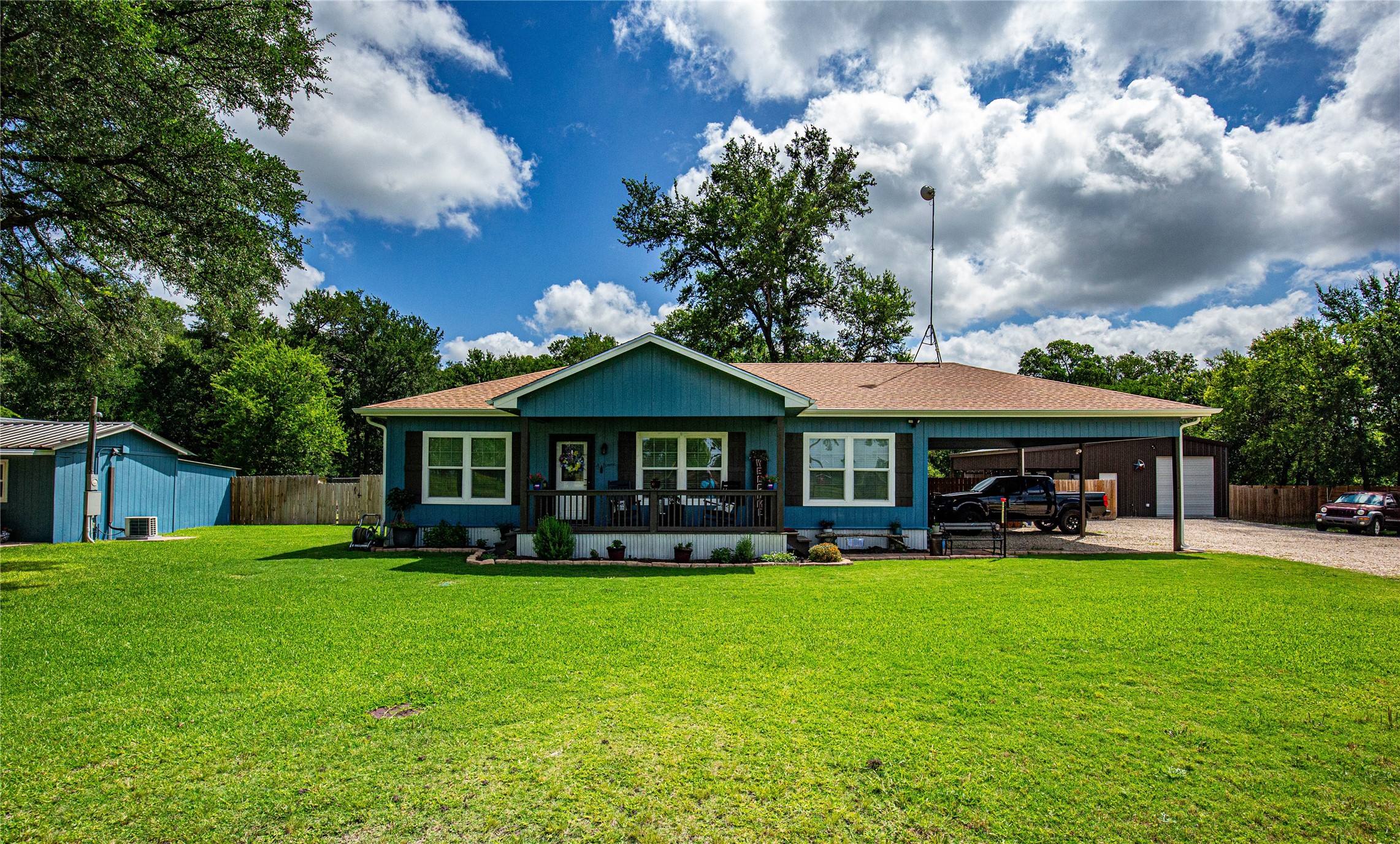 145 Satin Road Golinda TX 76632