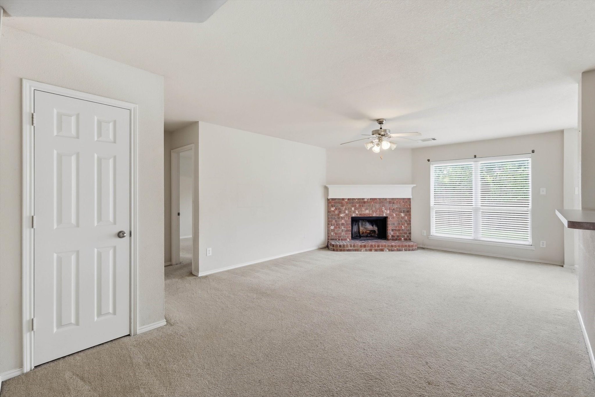 213 Tripp Trail Denton TX 76207