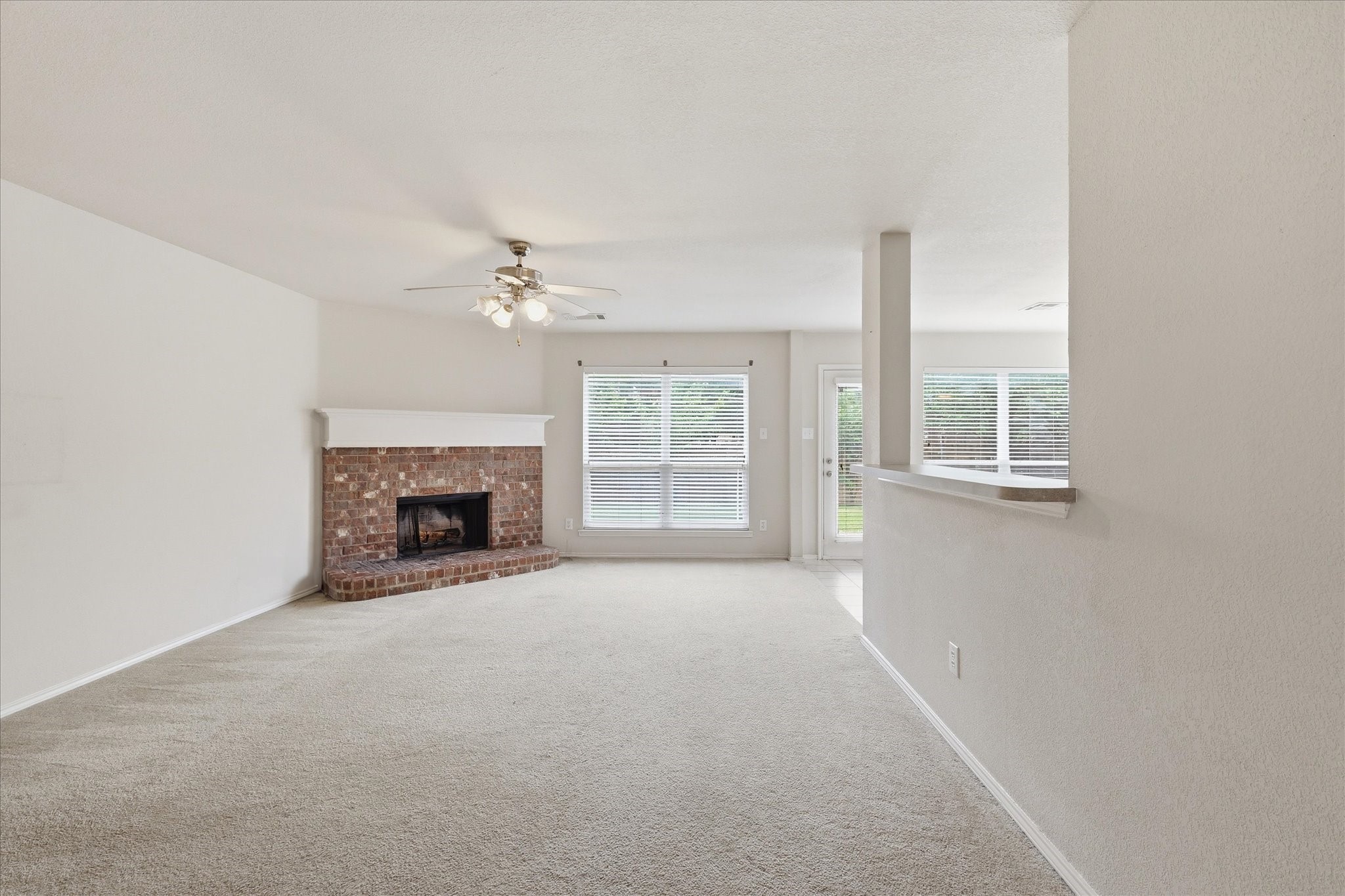 213 Tripp Trail Denton TX 76207
