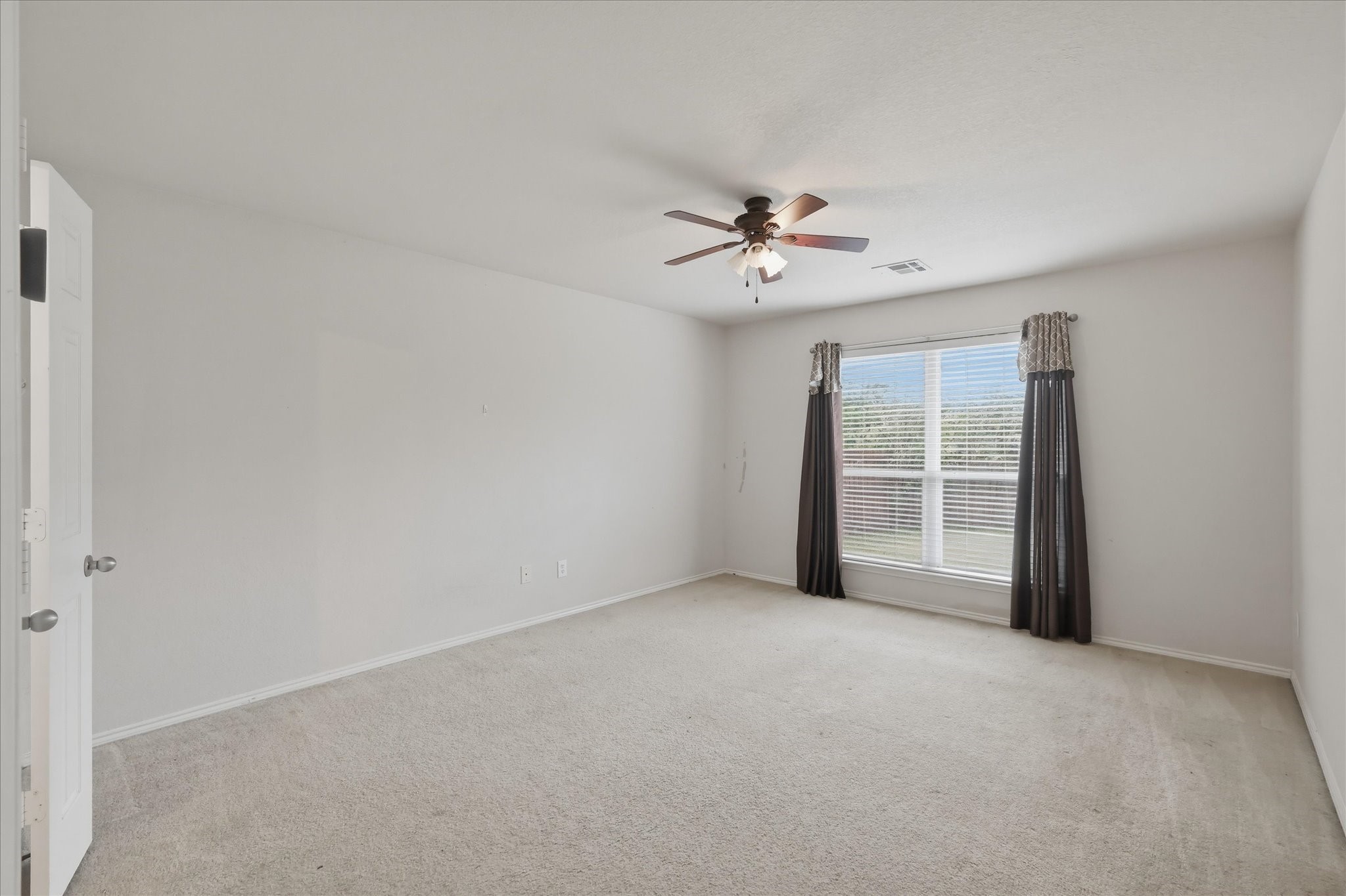 213 Tripp Trail Denton TX 76207