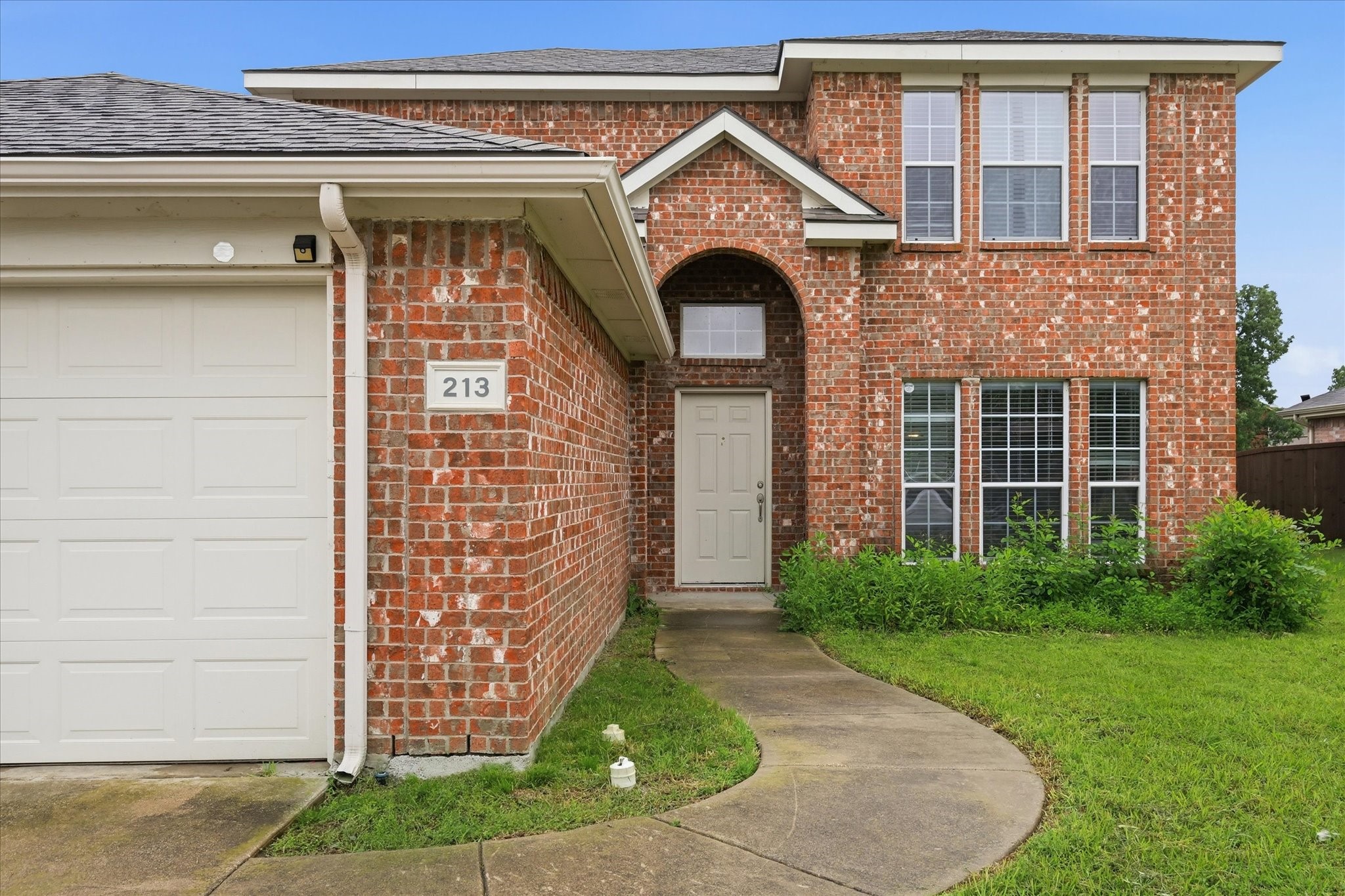 213 Tripp Trail Denton TX 76207
