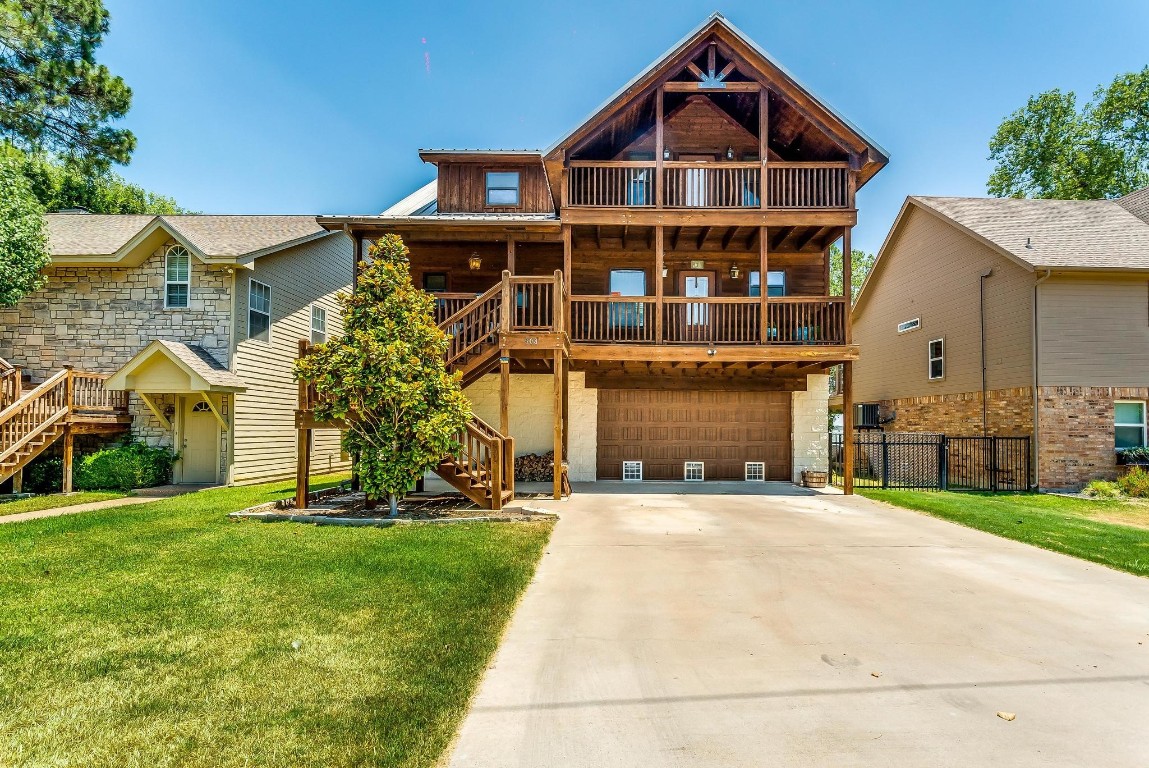 808 W Lake Drive Weatherford TX 76087