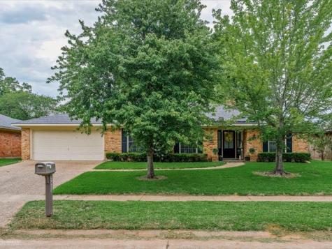 7433 Camelback Drive Shreveport LA 71105