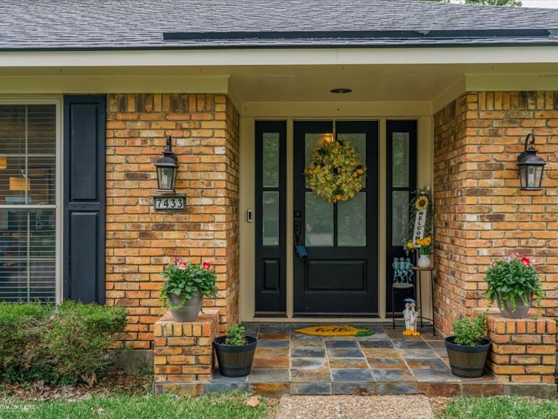 7433 Camelback Drive Shreveport LA 71105