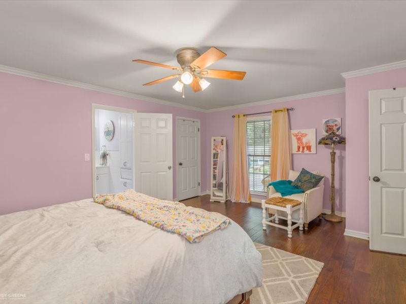 7433 Camelback Drive Shreveport LA 71105