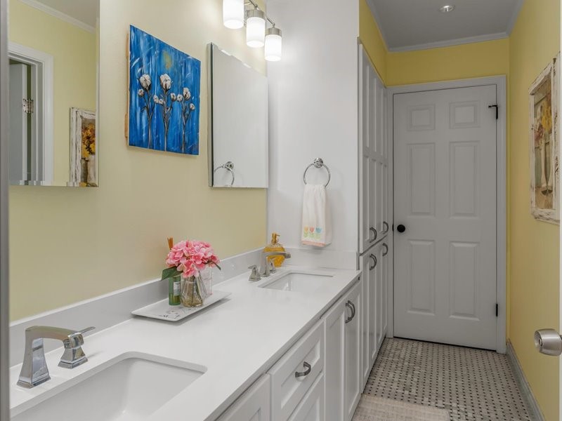 7433 Camelback Drive Shreveport LA 71105