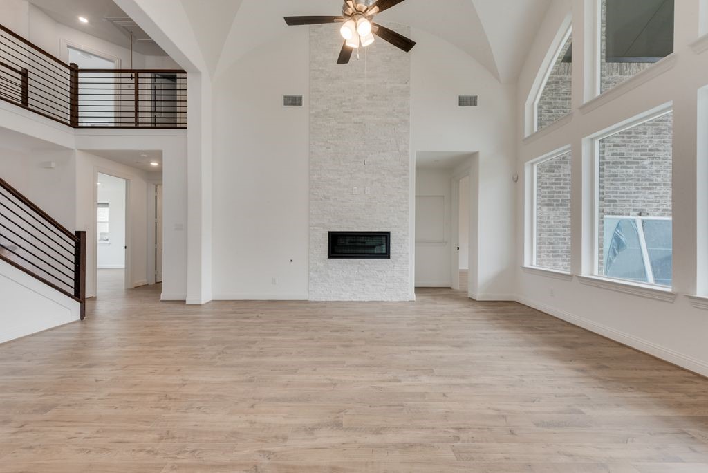 7631 Lanier Lane Grand Prairie TX 75054