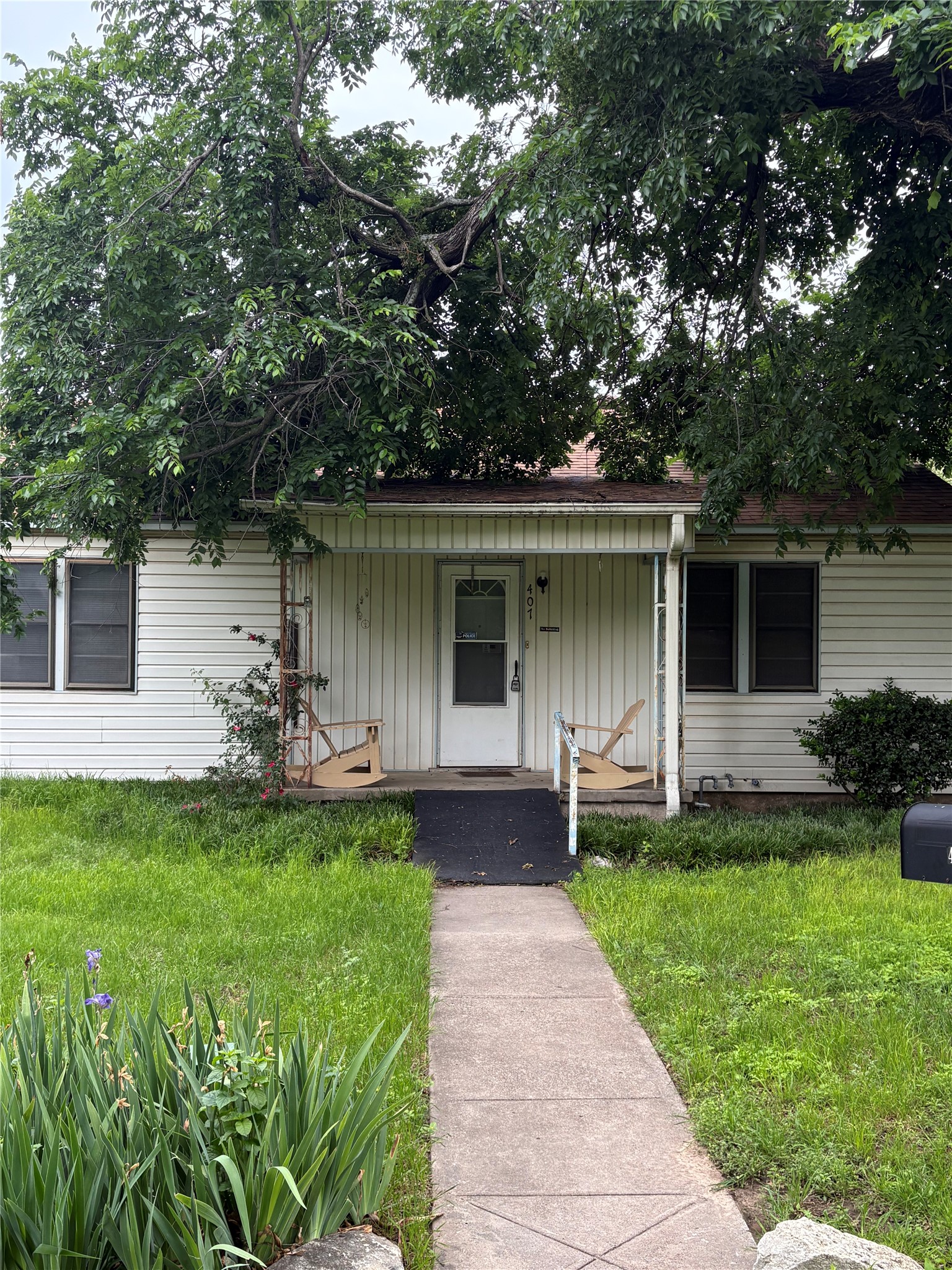 407 N Lane Street Decatur TX 76234