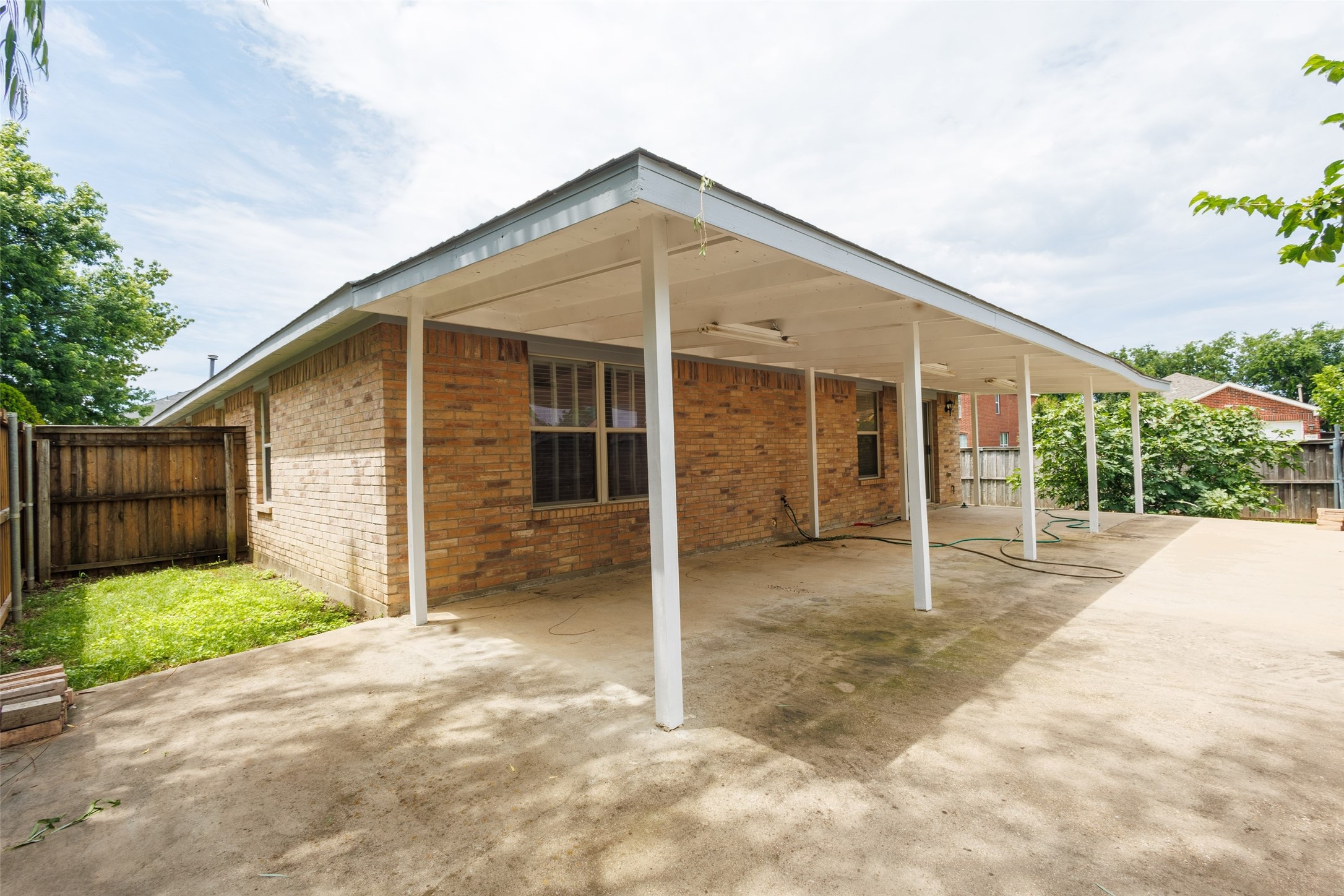 917 Mulder Drive Arlington TX 76001