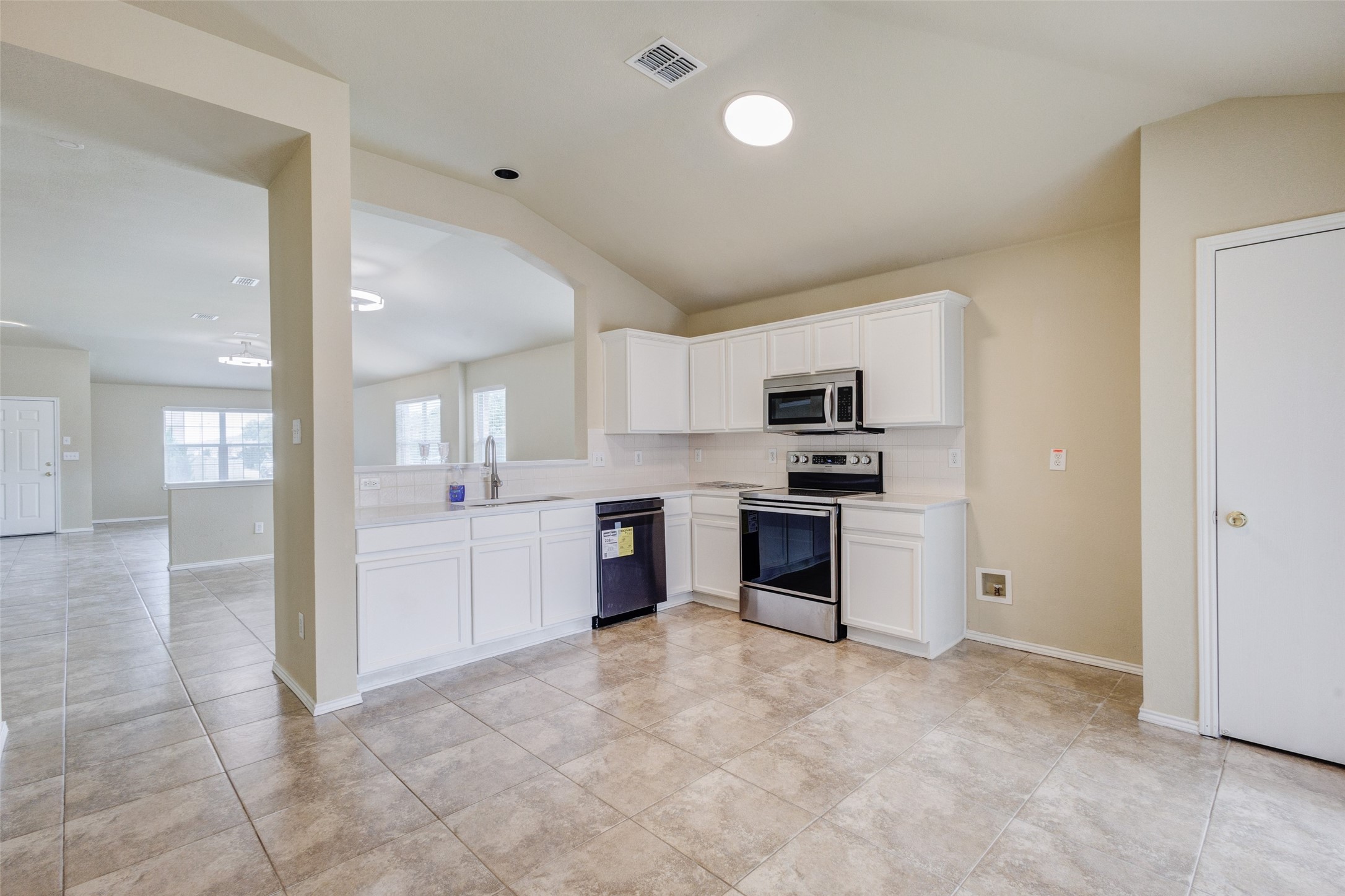 917 Mulder Drive Arlington TX 76001