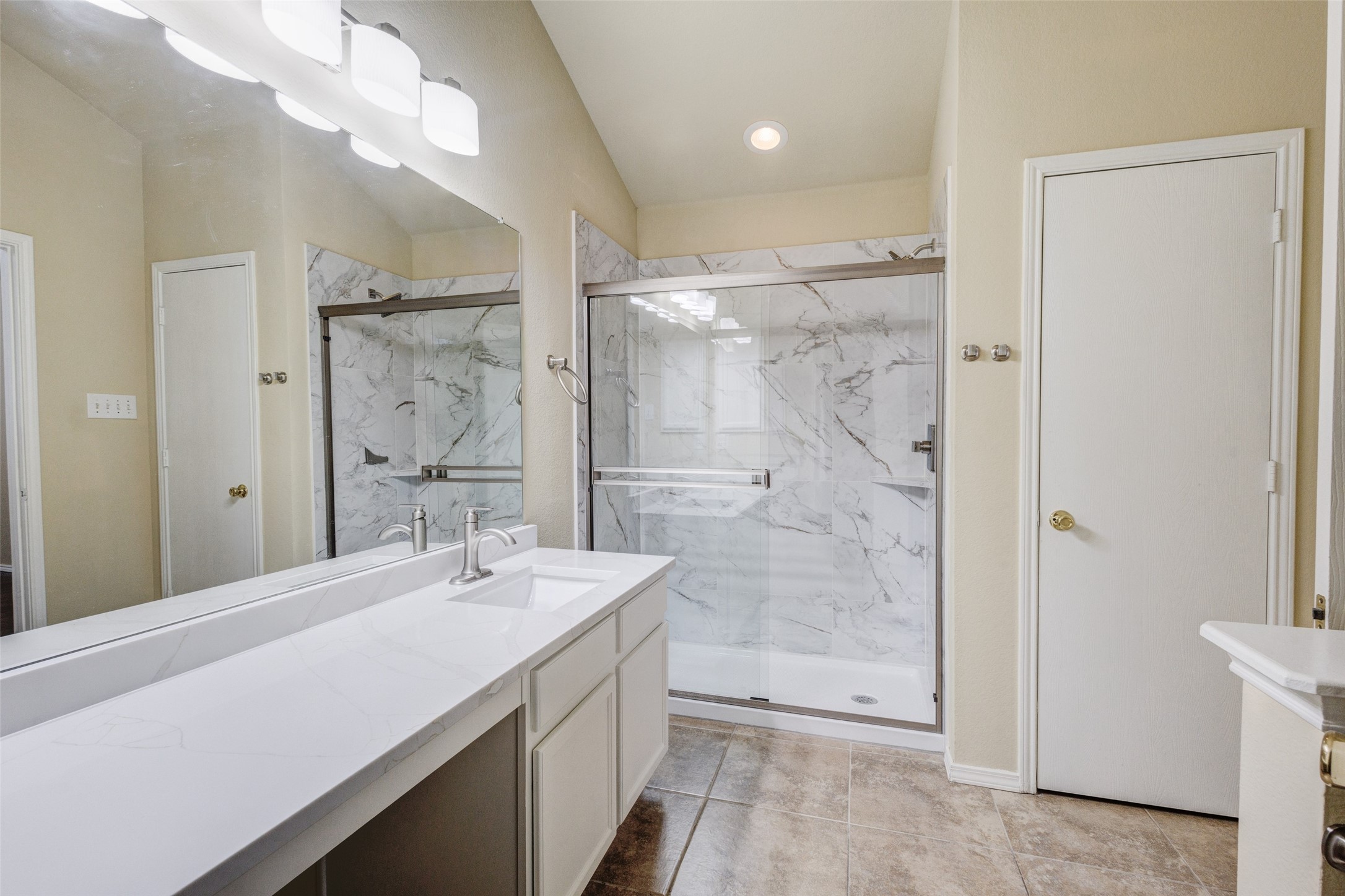 917 Mulder Drive Arlington TX 76001