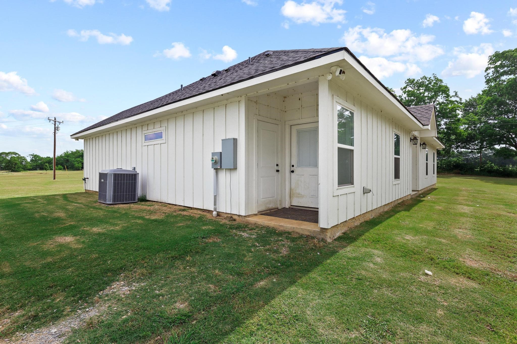 1350 County Rd 4040 Road Ector TX 75439